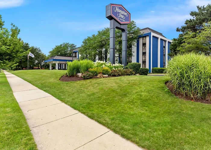 Hampton Inn Chicago-Naperville